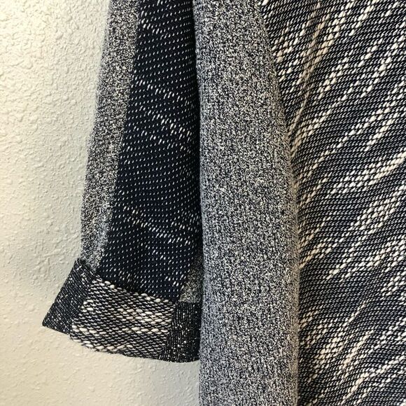 NWT Sharagano 3/4 Sleeve Top Size Large - Picture 4 of 7